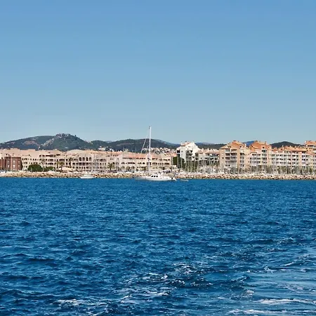 Appartement Port Hyères